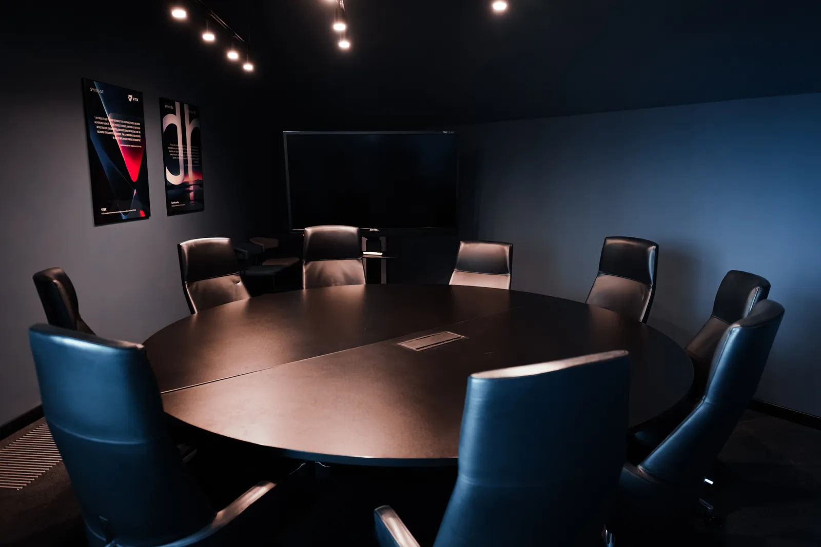 Kraków HQ — boardroom